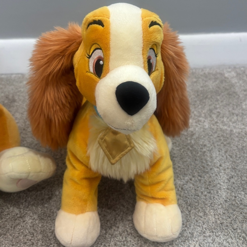 Disney Store Authentic Lady Plush Stuffed Animal from Lady and the Tramp - Picture 1 of 2